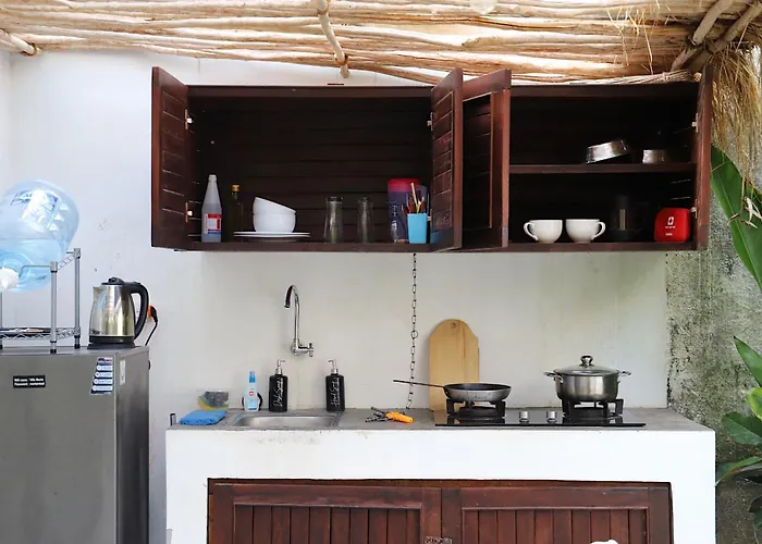 Private Pool Villa, Garden And Parking Near Canggu Dalung (Bali)