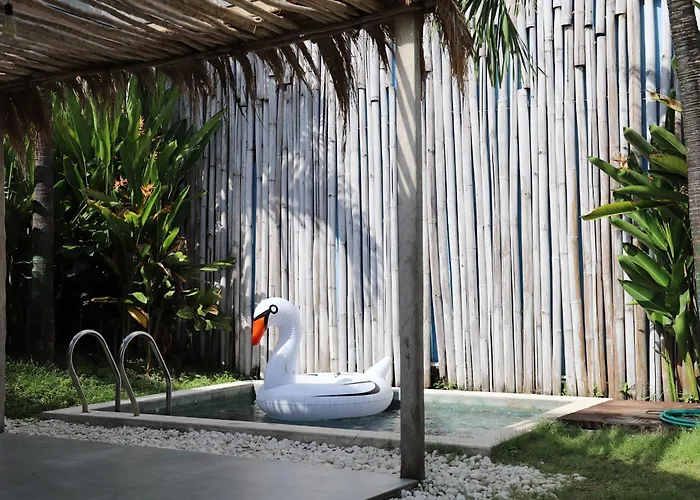 Private Pool Villa, Garden And Parking Near Canggu Dalung (Bali)